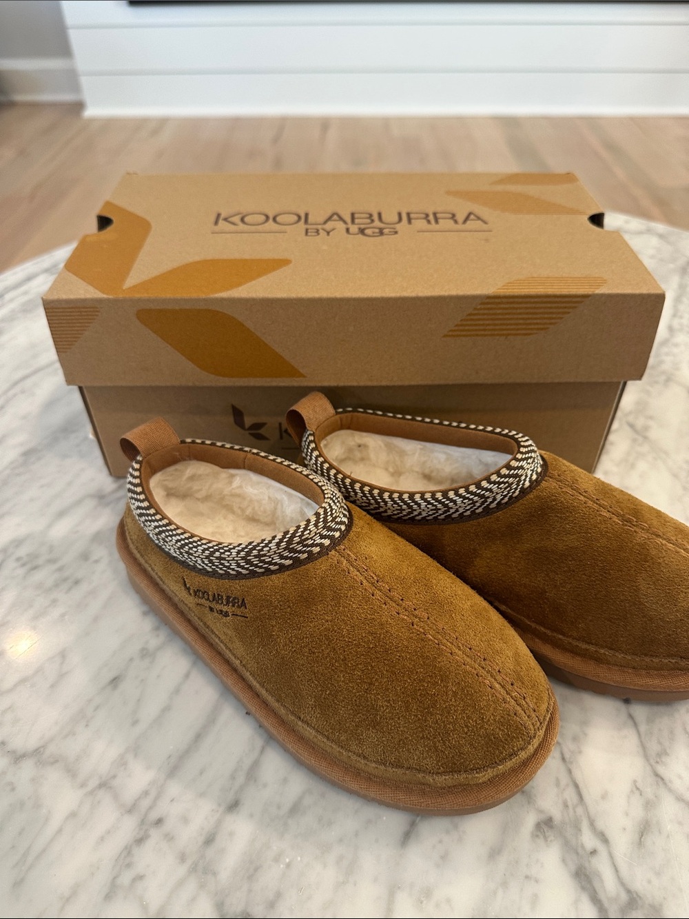 Kids Koolaburra Chestnut Brown Suede Slip-On Slippers